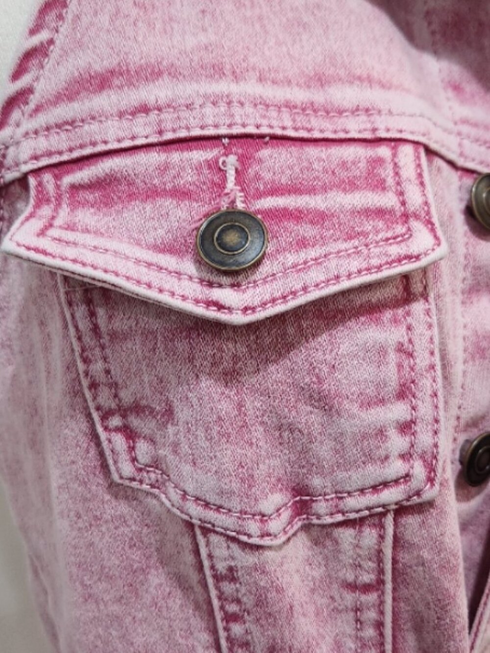 ππ¦UBER GORGE!ππ¦ Y2K Halter Flare Leg Jumpsuit in Acid Wash Pink Denim - Picture 6 of 12